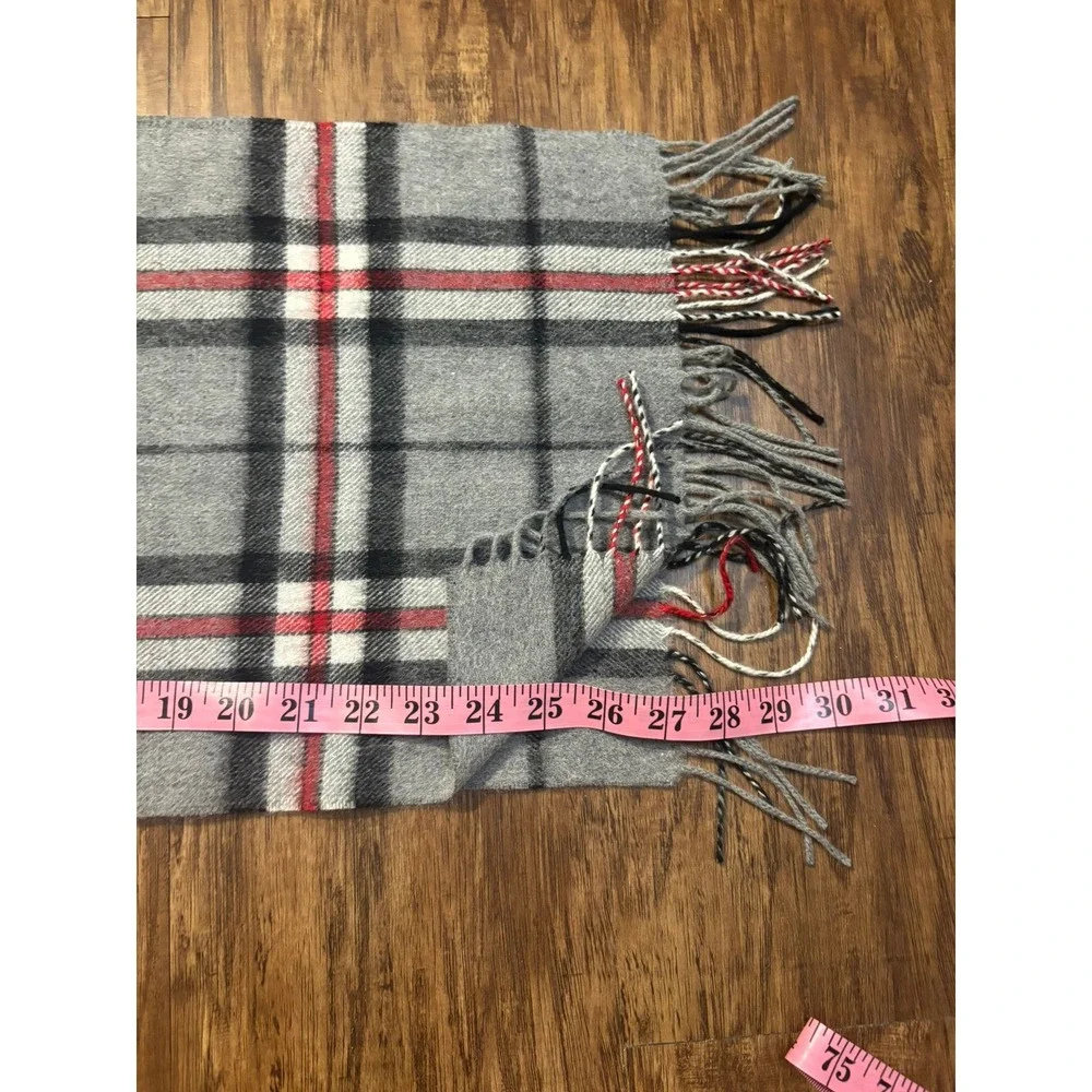 Edinburgh Lambswool Plaid Scarf Gray Red‎ Black Fringe preppy academia checkered